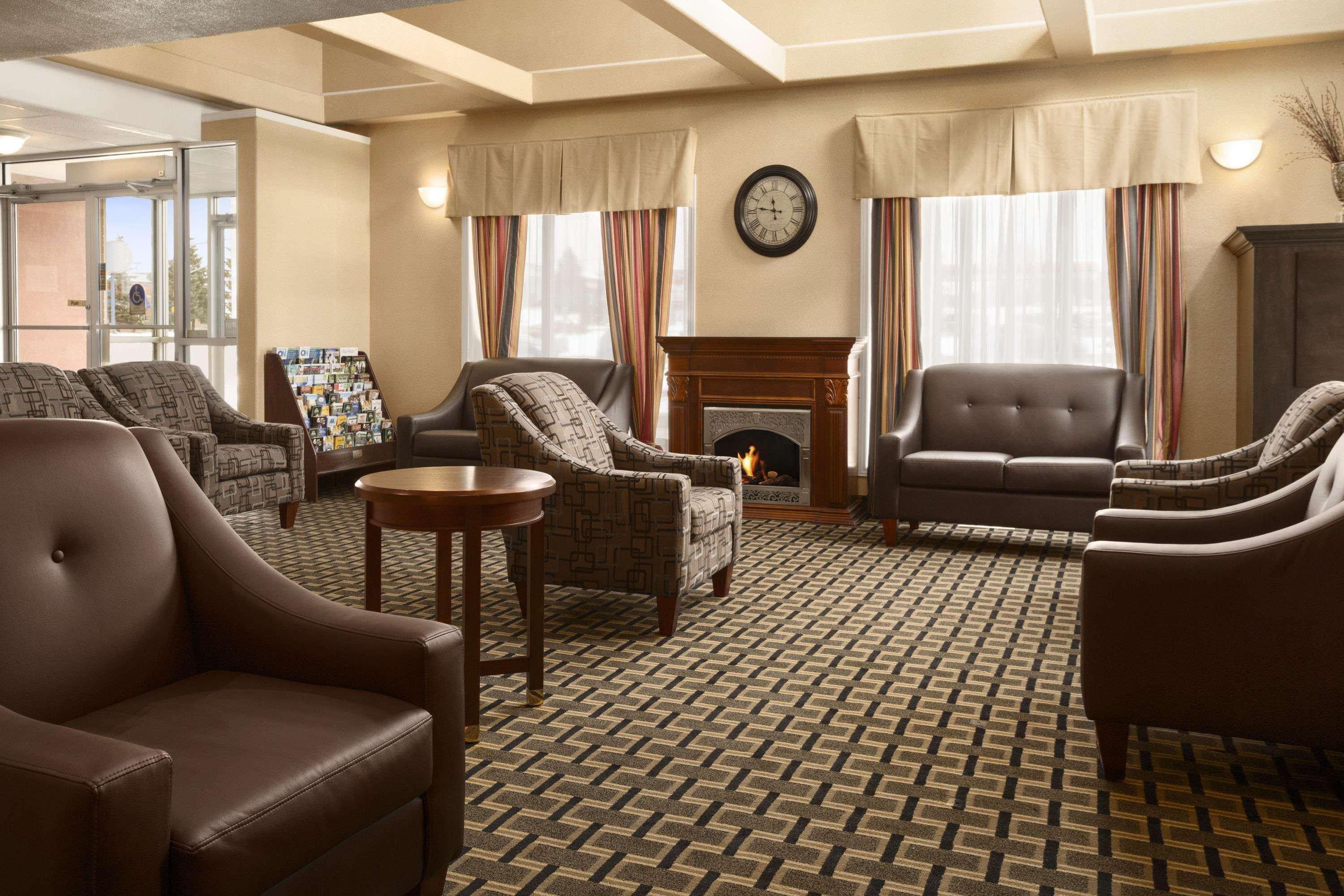 Days Inn By Wyndham Woodstock Exteriér fotografie